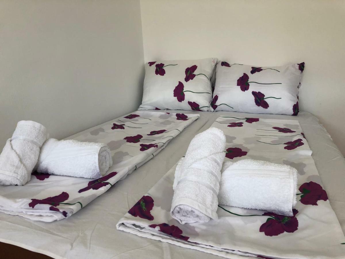 Apartamento Piccolo Novi Sad Exterior foto